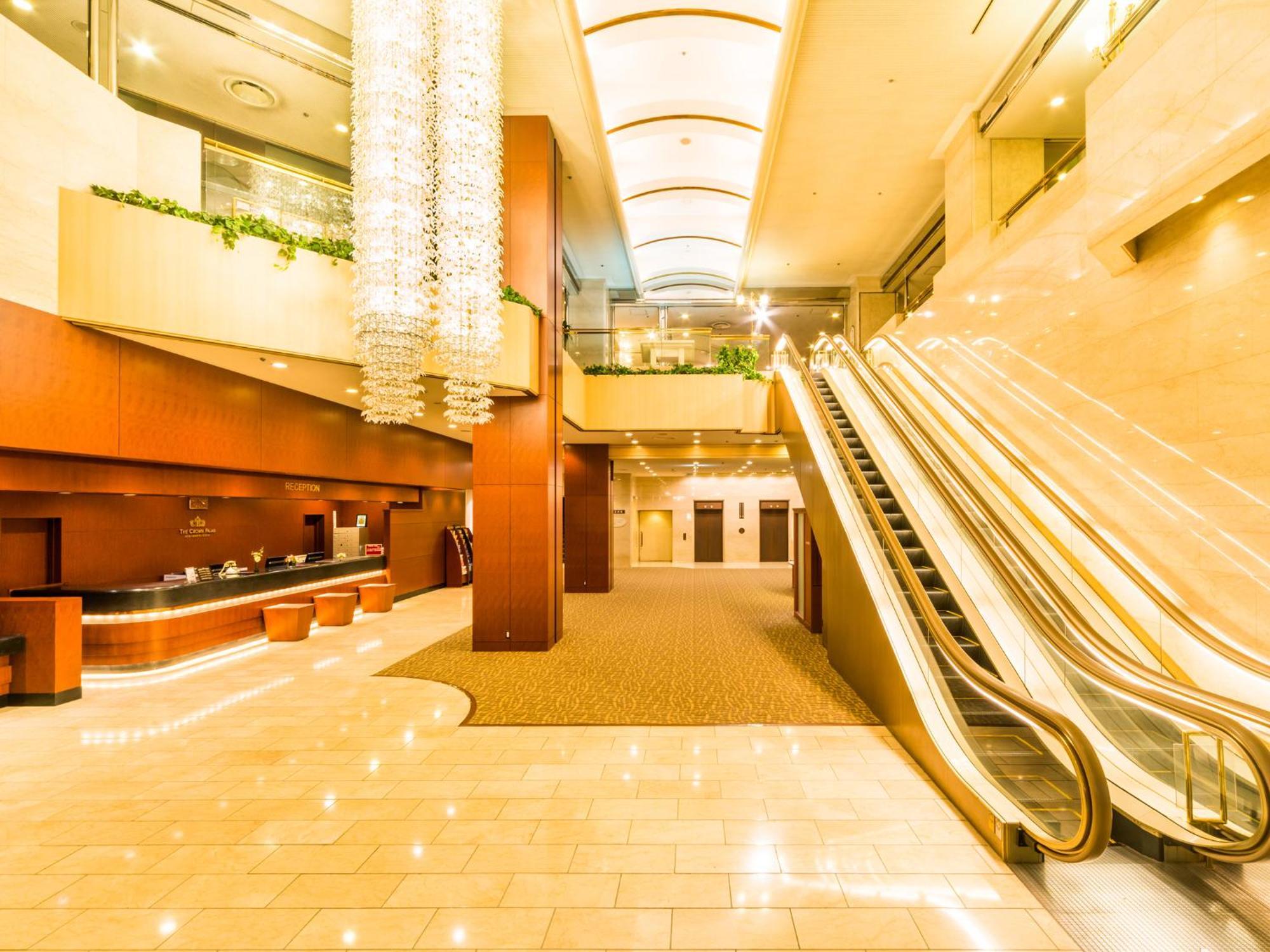 The Crown Palais New Hankyu Kochi Экстерьер фото